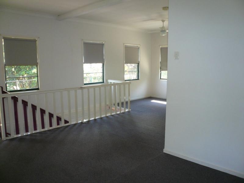 93-95 High Central Road, Macleay Island QLD 4184