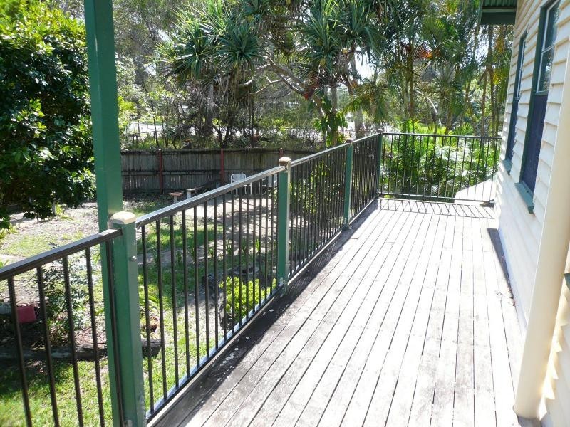 93-95 High Central Road, Macleay Island QLD 4184