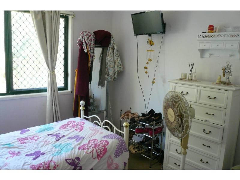 23 Squire Street, Macleay Island QLD 4184