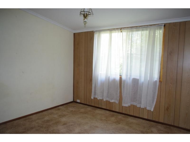 11 Michiko Street, Macleay Island QLD 4184