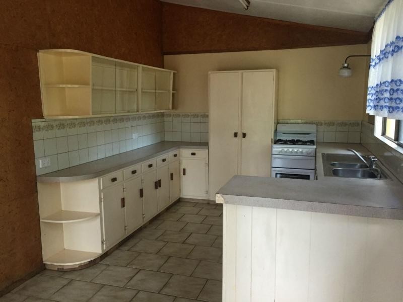 11 Michiko Street, Macleay Island QLD 4184