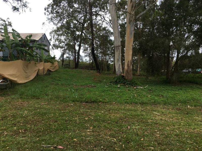 37 Perulpa Drive, Lamb Island QLD 4184