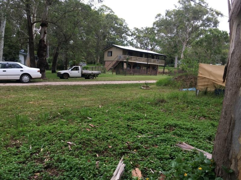 37 Perulpa Drive, Lamb Island QLD 4184
