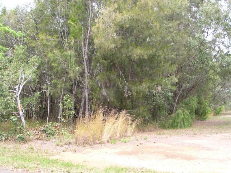 30 Treasure Island Avenue, Karragarra Island QLD 4184