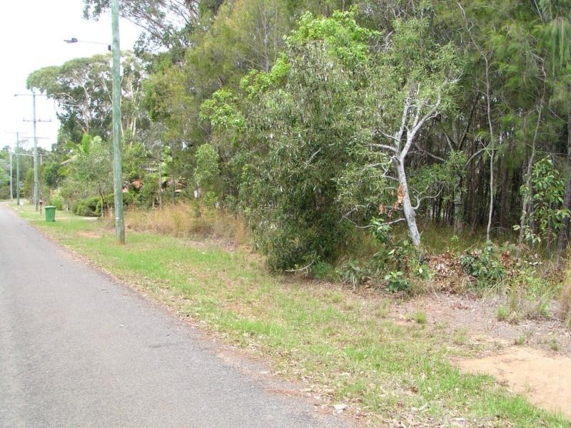 30 Treasure Island Avenue, Karragarra Island QLD 4184