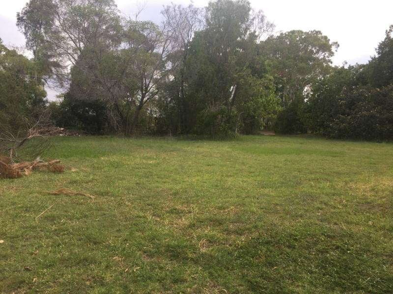 127 Treasure Island Avenue, Karragarra Island QLD 4184