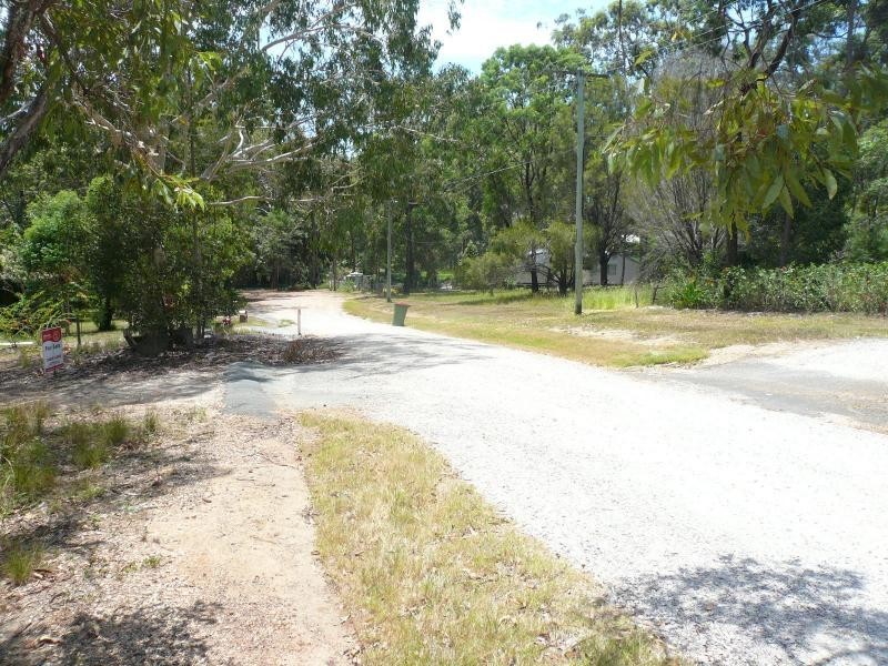 21 Ilya Street, Macleay Island QLD 4184