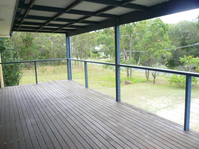 13 Benowa Street, Macleay Island QLD 4184