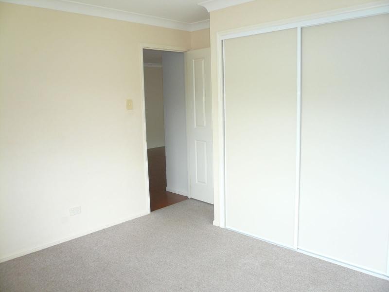 13 Benowa Street, Macleay Island QLD 4184