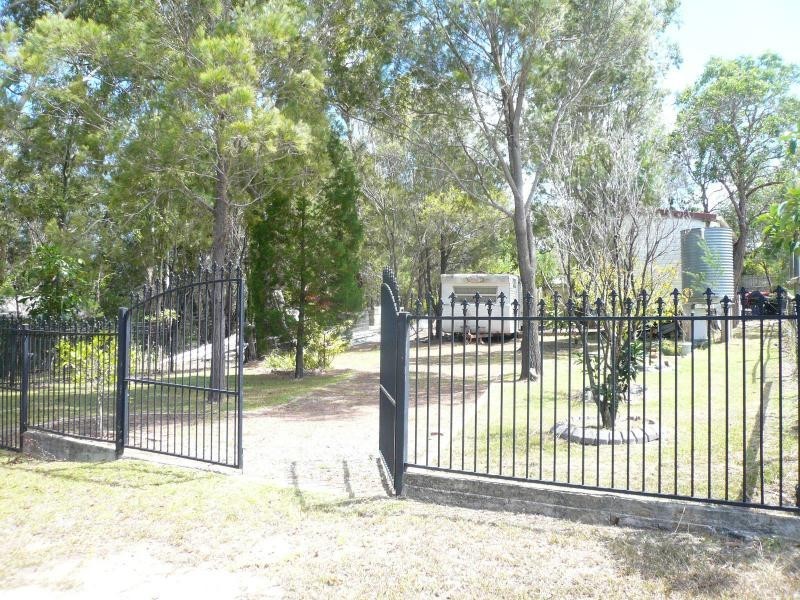 25 Hastings Terrace, Macleay Island QLD 4184