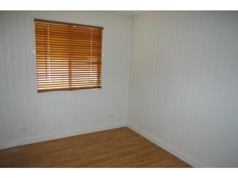 60 Wirralee Street, Macleay Island QLD 4184