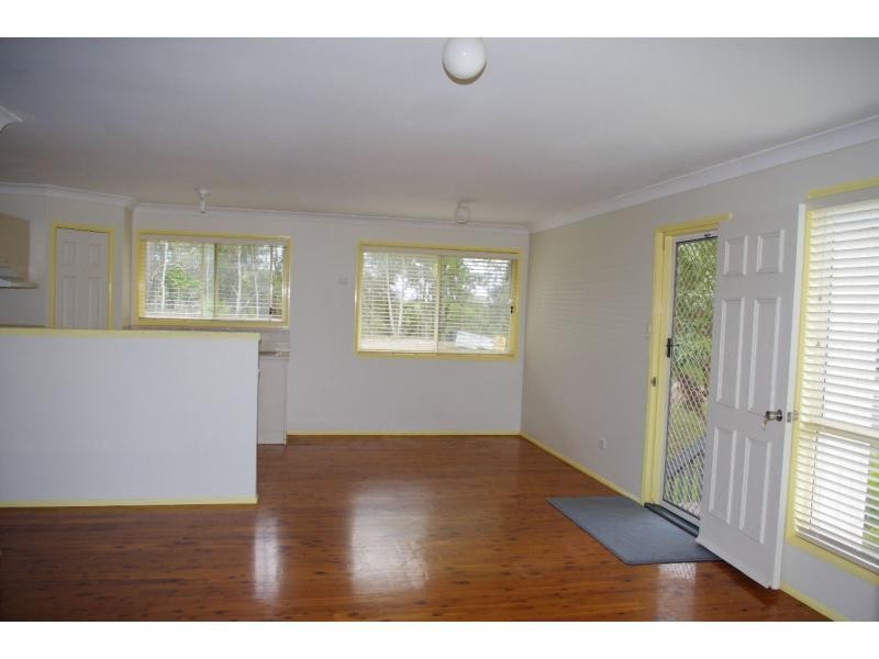 38 Coorong Street, Macleay Island QLD 4184