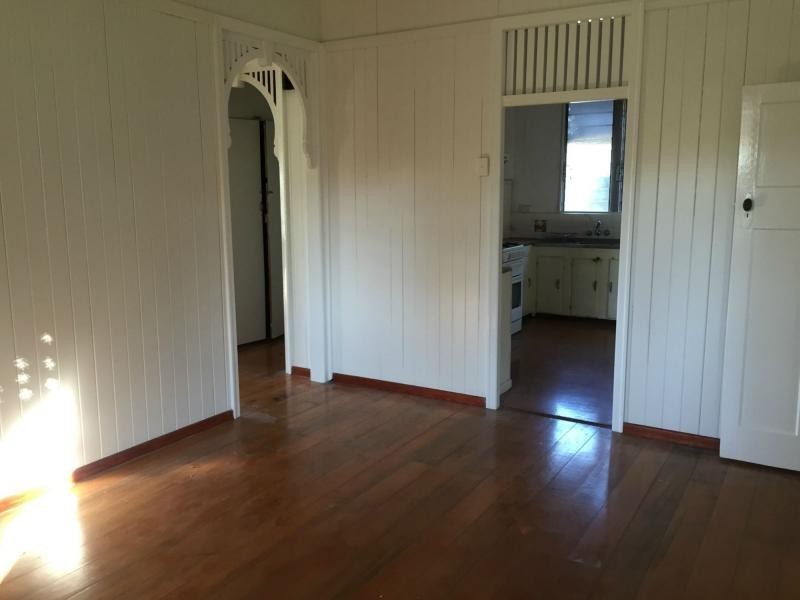 1 Lemontree Drive, Macleay Island QLD 4184