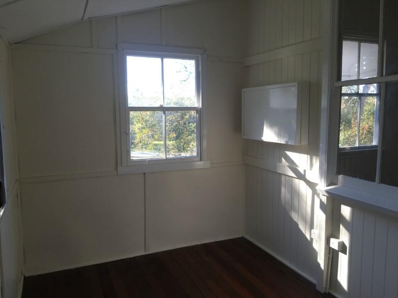 1 Lemontree Drive, Macleay Island QLD 4184