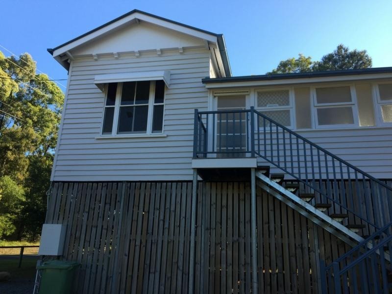 1 Lemontree Drive, Macleay Island QLD 4184