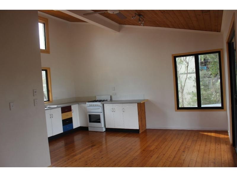 20 Deviot Street, Macleay Island QLD 4184