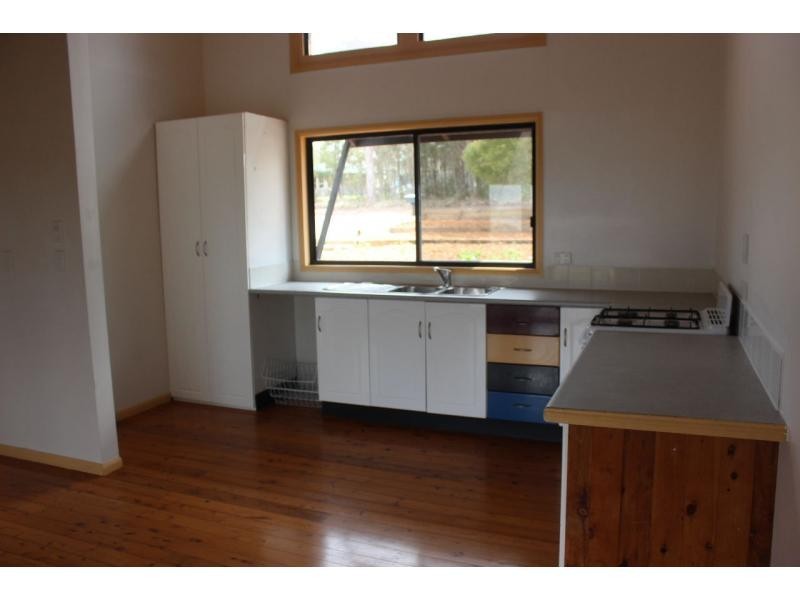 20 Deviot Street, Macleay Island QLD 4184