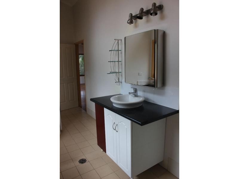 20 Deviot Street, Macleay Island QLD 4184