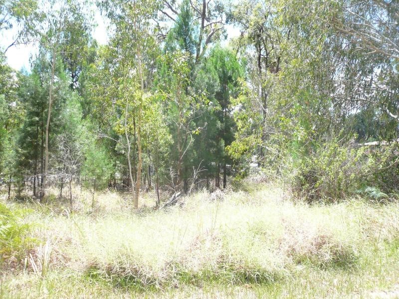 1 Warama Street, Macleay Island QLD 4184