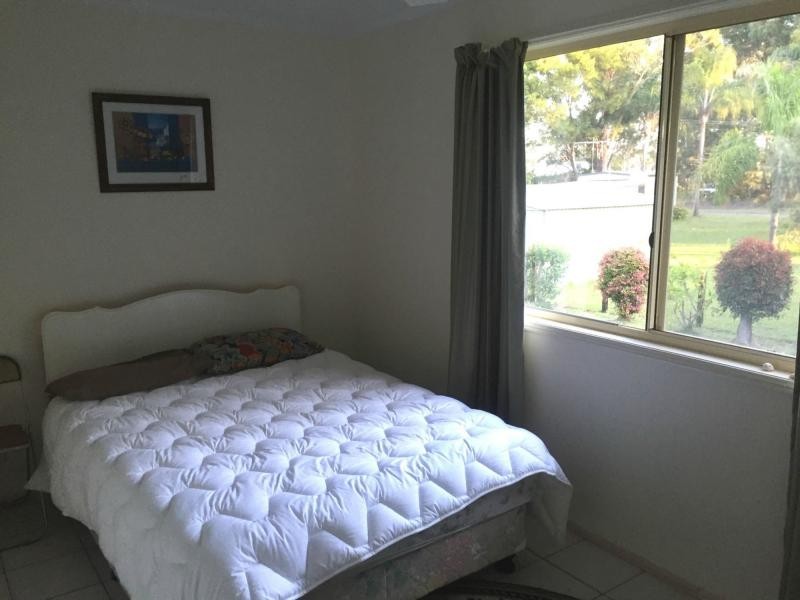 12 Noyes Parade, Karragarra Island QLD 4184