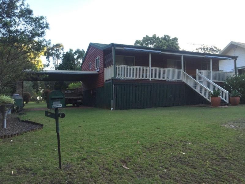 12 Noyes Parade, Karragarra Island QLD 4184