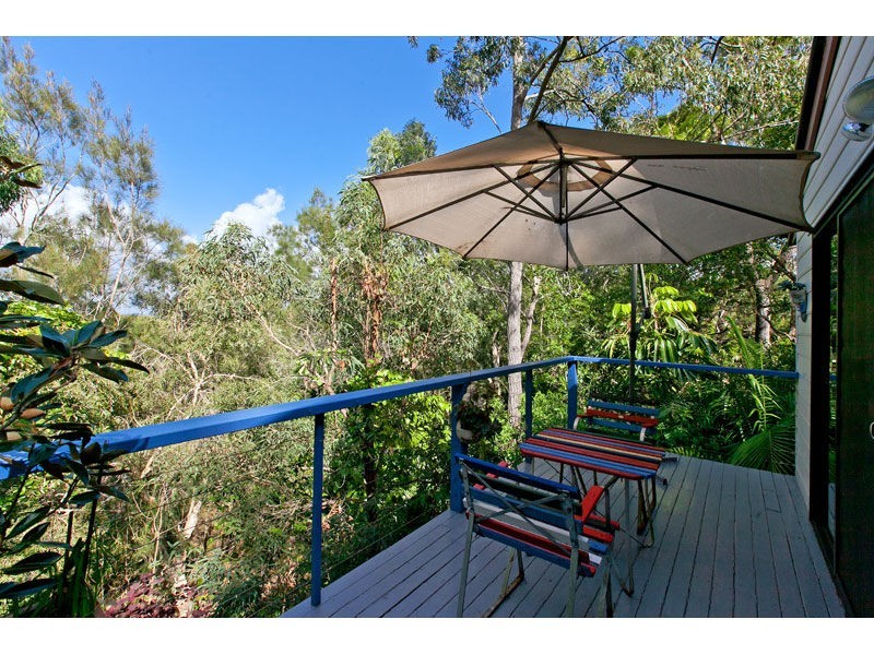 82 Treasure Island Avenue, Karragarra Island QLD 4184