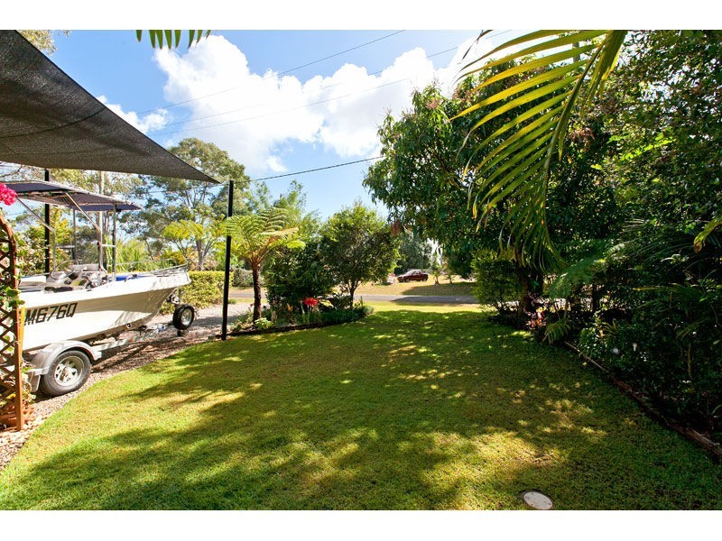 82 Treasure Island Avenue, Karragarra Island QLD 4184