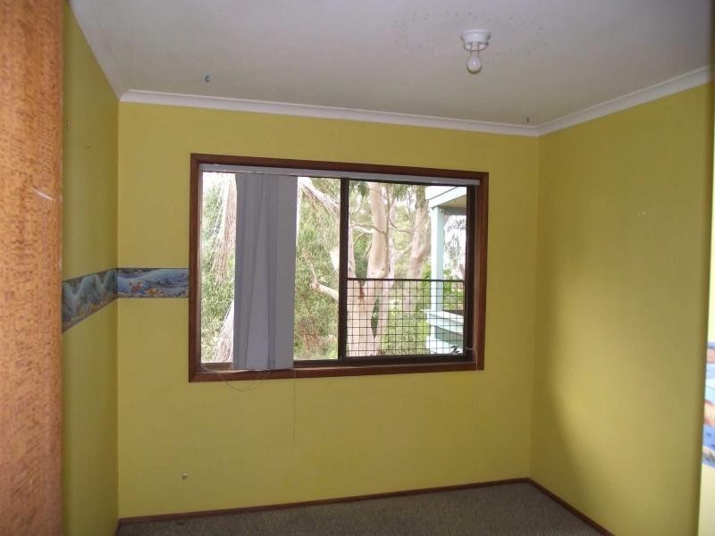 27 Cathy Street, Macleay Island QLD 4184