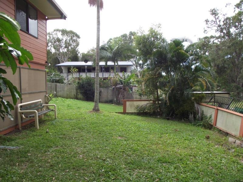 27 Cathy Street, Macleay Island QLD 4184
