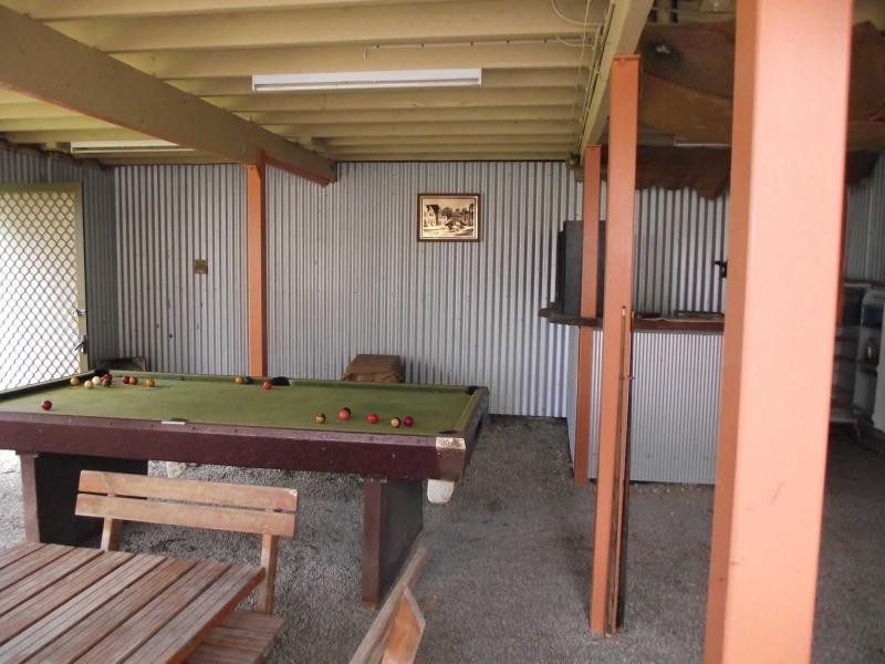 27 Cathy Street, Macleay Island QLD 4184