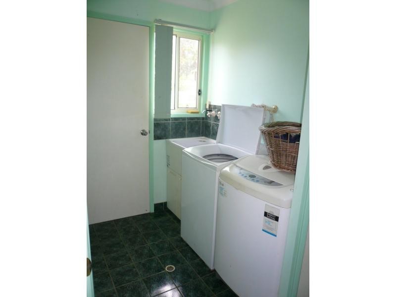 15 Benowa Street, Macleay Island QLD 4184