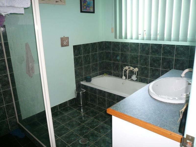 15 Benowa Street, Macleay Island QLD 4184