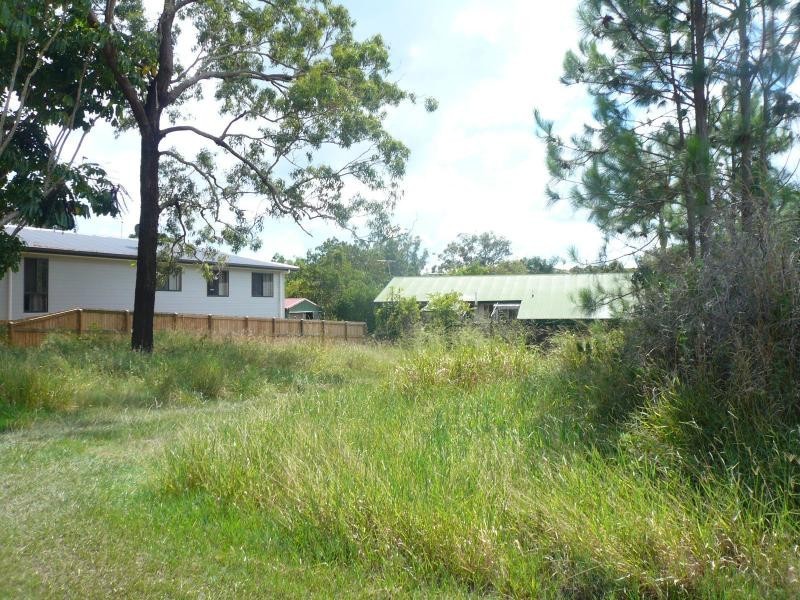 3 Vine Street, Macleay Island QLD 4184