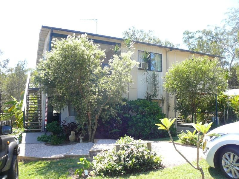 11 Jane Street, Macleay Island QLD 4184