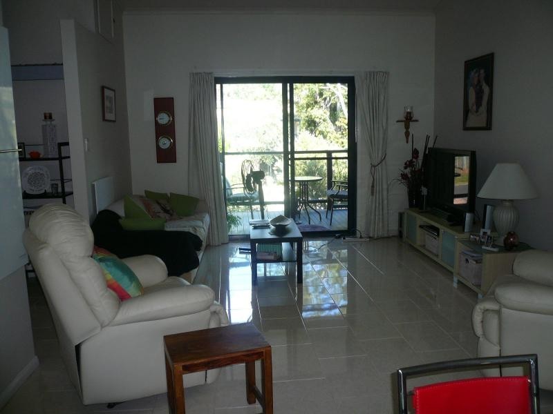 11 Jane Street, Macleay Island QLD 4184