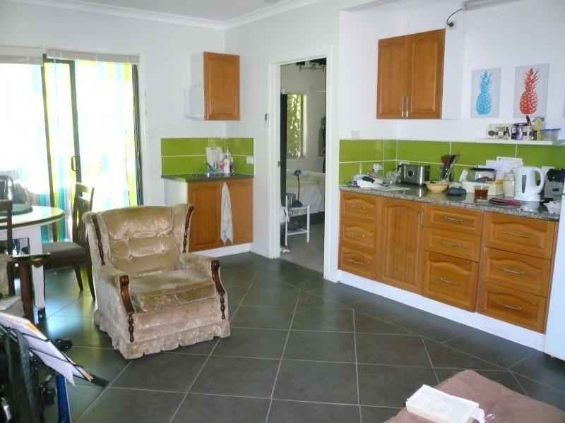 11 Jane Street, Macleay Island QLD 4184
