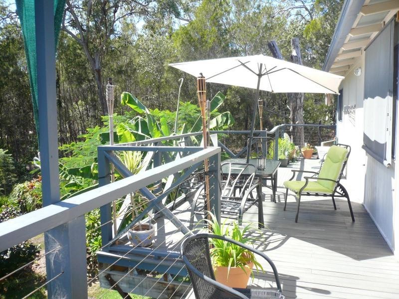 11 Jane Street, Macleay Island QLD 4184