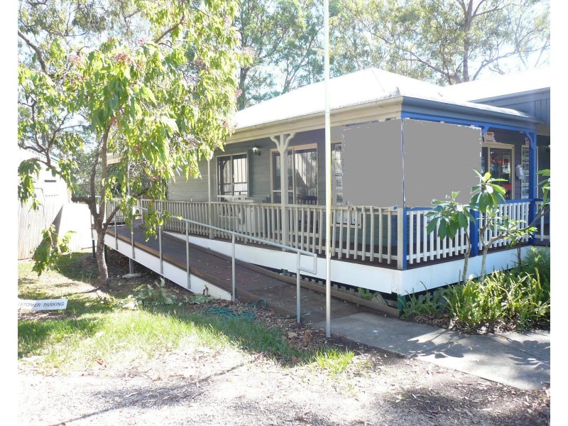 29 High Central Road, Macleay Island QLD 4184
