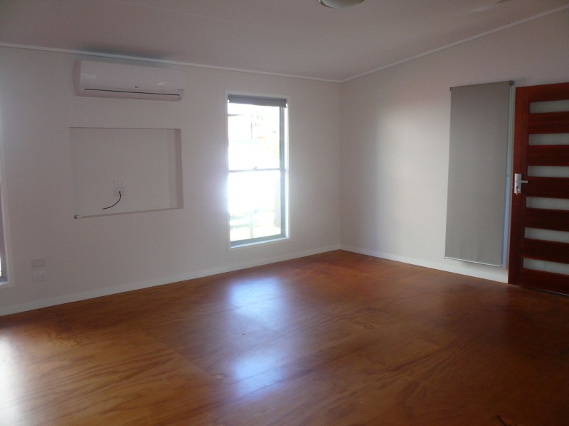 22 Alkira Street, Macleay Island QLD 4184