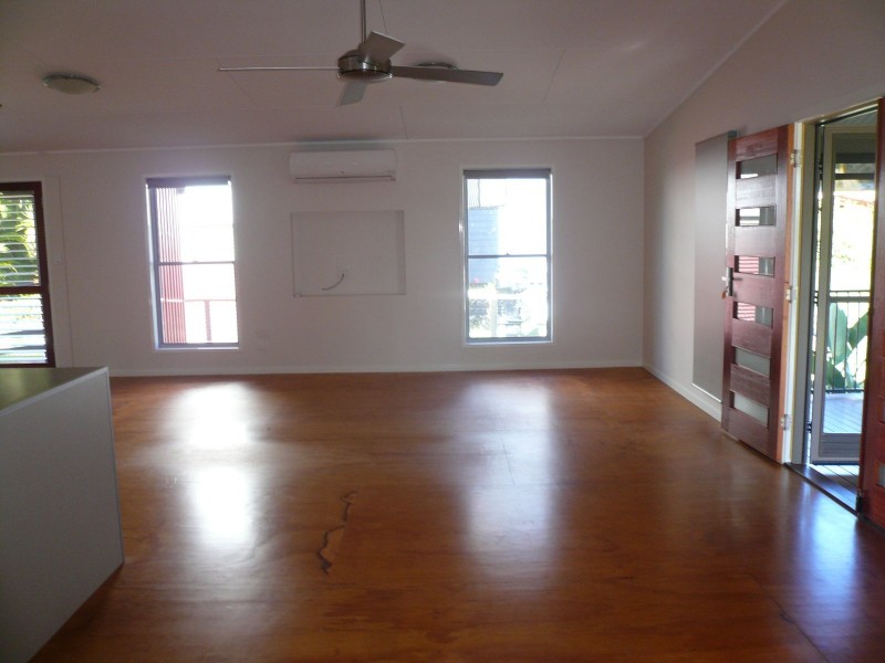 22 Alkira Street, Macleay Island QLD 4184