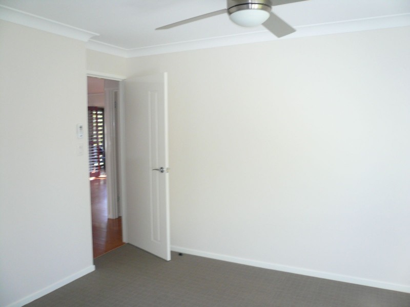 22 Alkira Street, Macleay Island QLD 4184