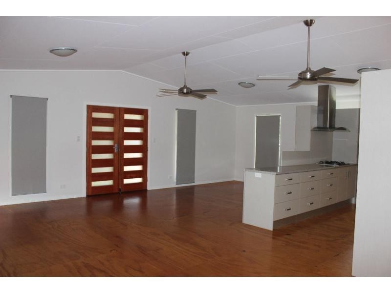 22 Alkira Street, Macleay Island QLD 4184