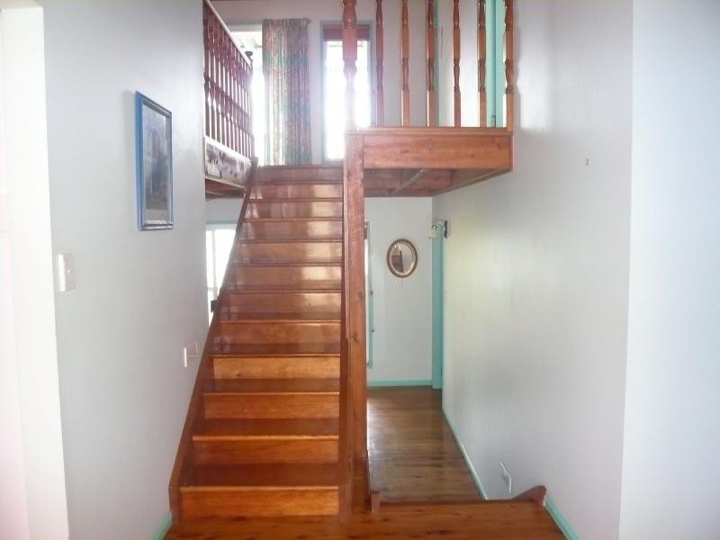 27 Cliff Terrace, Macleay Island QLD 4184