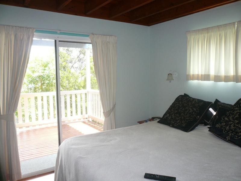 27 Cliff Terrace, Macleay Island QLD 4184