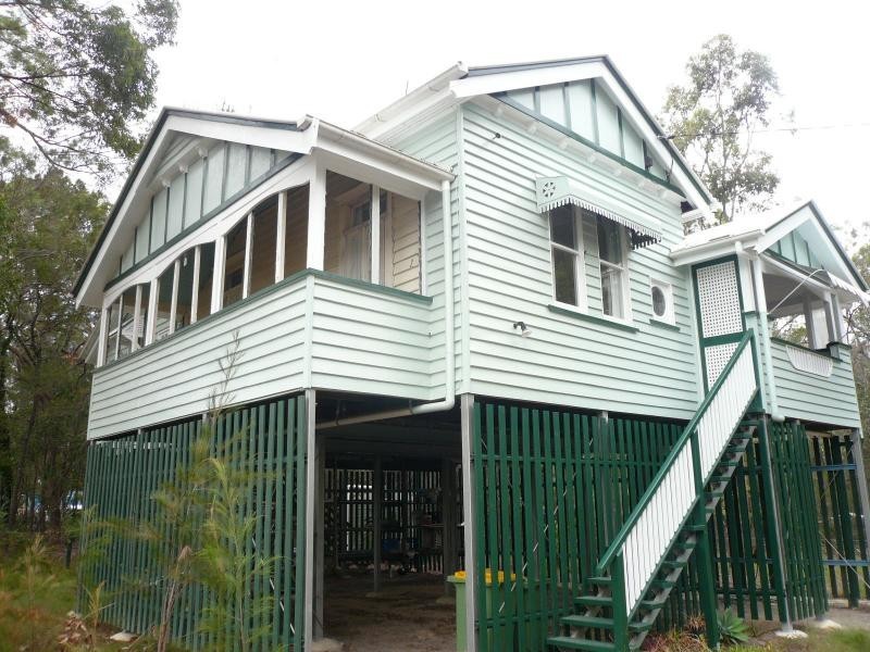 14 President Terrace, Macleay Island QLD 4184