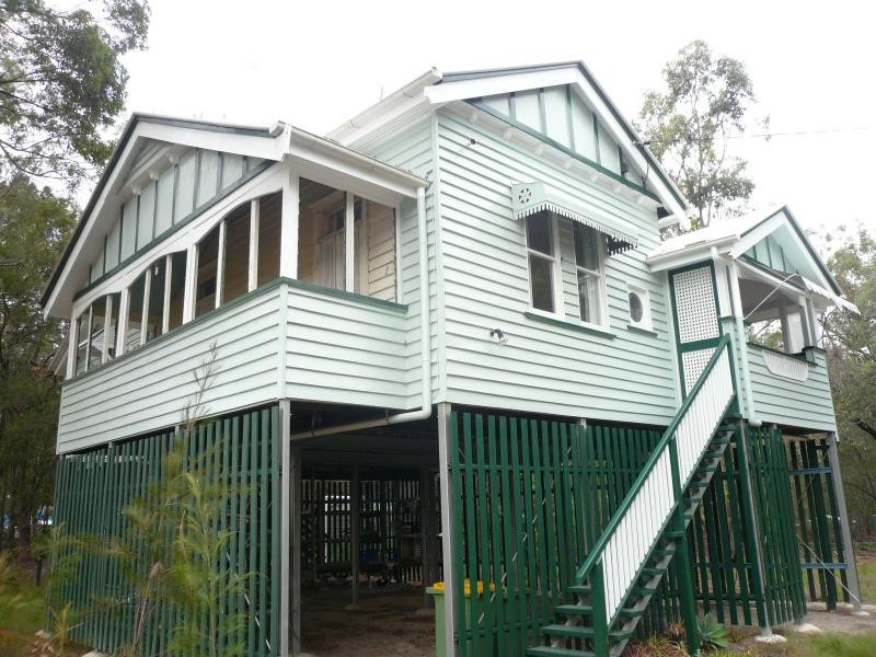 14 President Terrace, Macleay Island QLD 4184