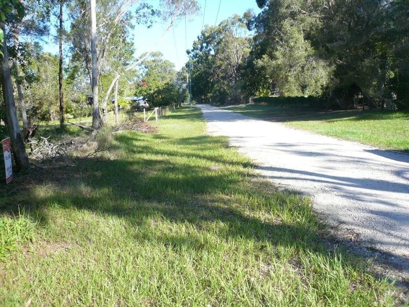 32-34 Nunkeri Drive, Macleay Island QLD 4184