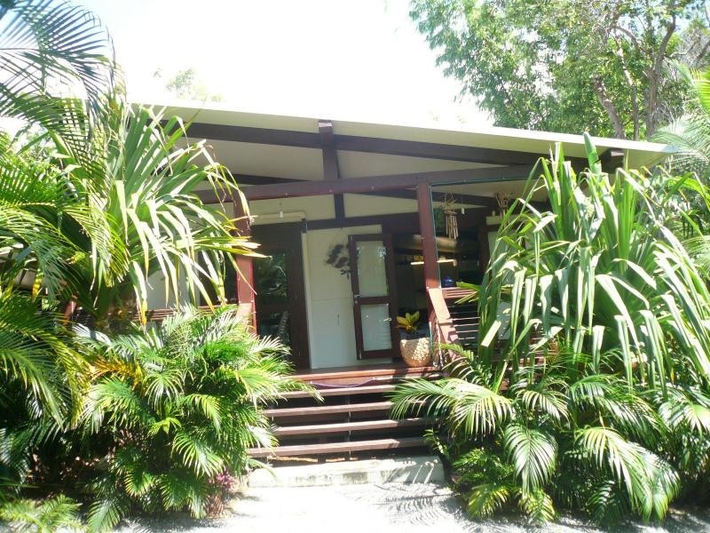 41 Brighton Road, Macleay Island QLD 4184