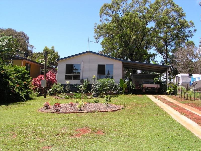 15 Conran Street, Macleay Island QLD 4184