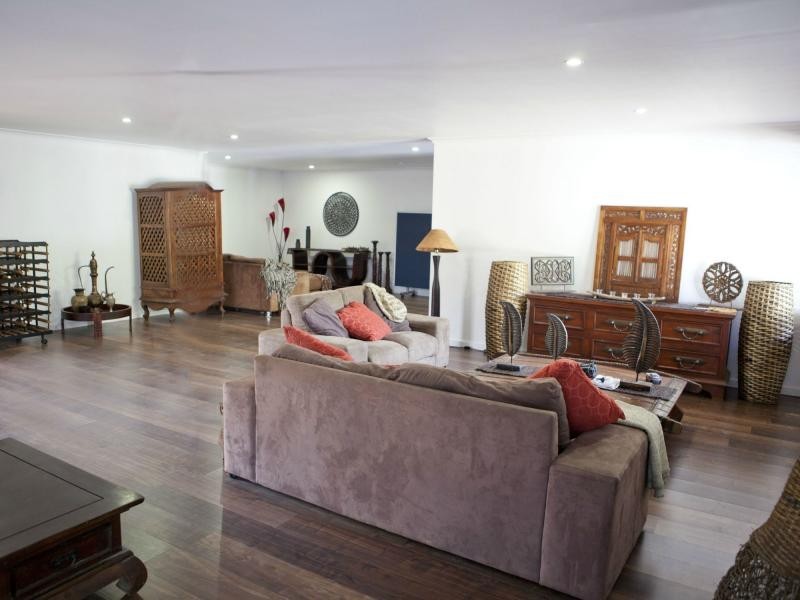 6 Wake Street, Macleay Island QLD 4184